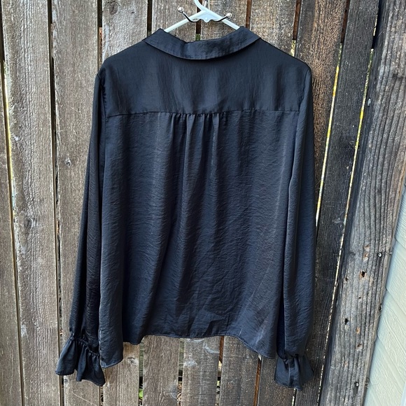 Paige Resa Black Satin Blouse Sz XL - Picture 2 of 11